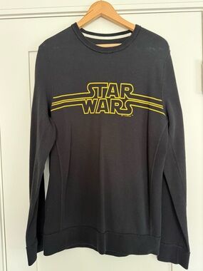 Abercrombie & Fitch Black Crewneck with Yellow  STAR WARS Graphic Men’s Size Med
